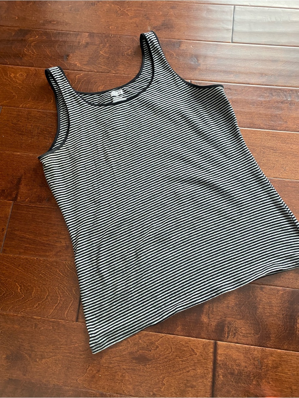 Duluth Trading CompanyStyle: No-Yank™ Tank Top Gray and Black Stripe